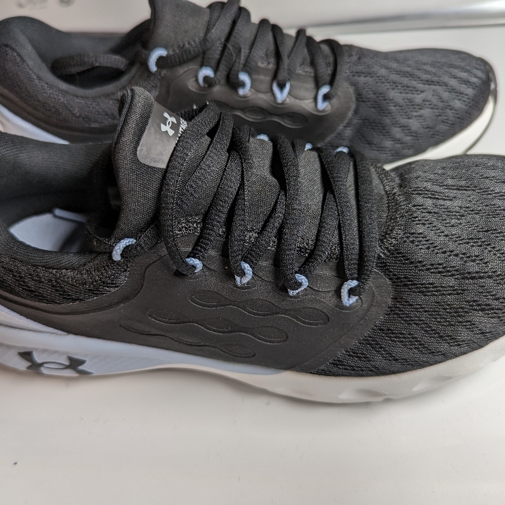 Under Armour Women's Charged Vantage Running Shoe - Picture 3 of 5